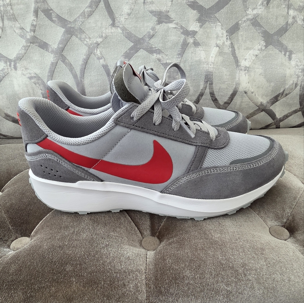 Nike Men's Gray and Red Sneakers